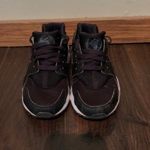 Nike Huarache black
